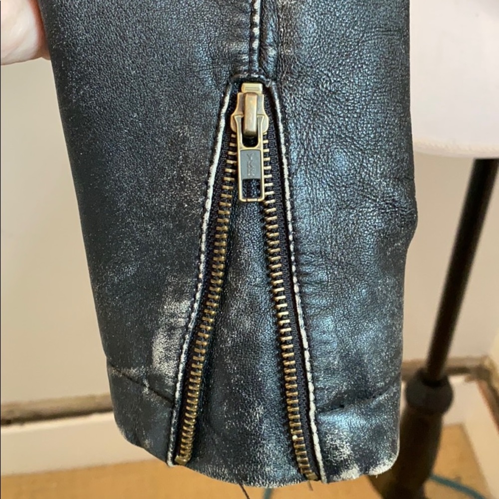 Authentic Black Leather Motorcycle Jacket - image 5